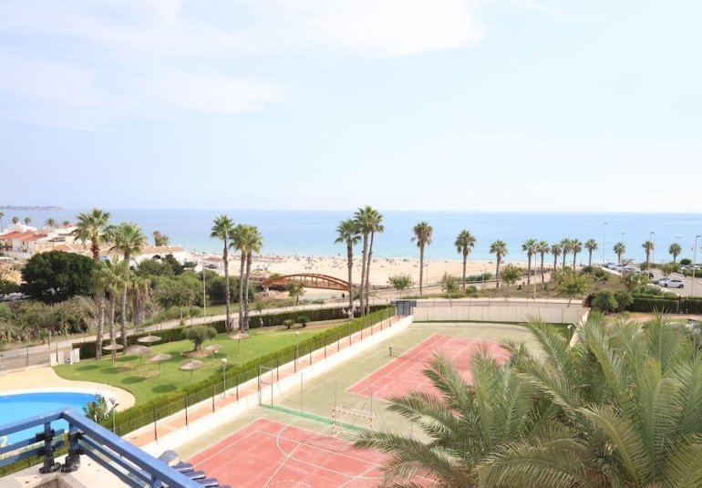 Reventa - Duplex -
Pilar de la Horadada - Mil Palmeras