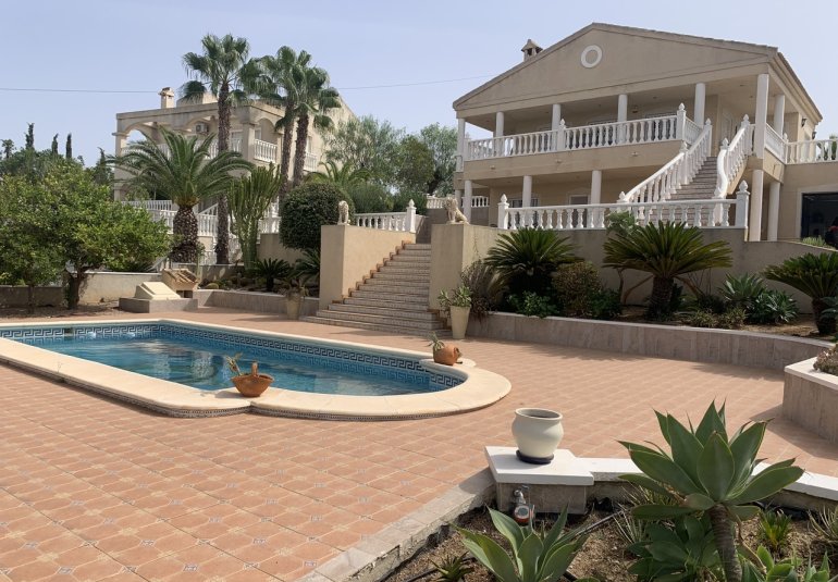 Reventa - Villa -
Algorfa - Algorfa (montemar)