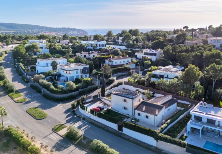 Reventa - Villa -
Calviá - Mallorca