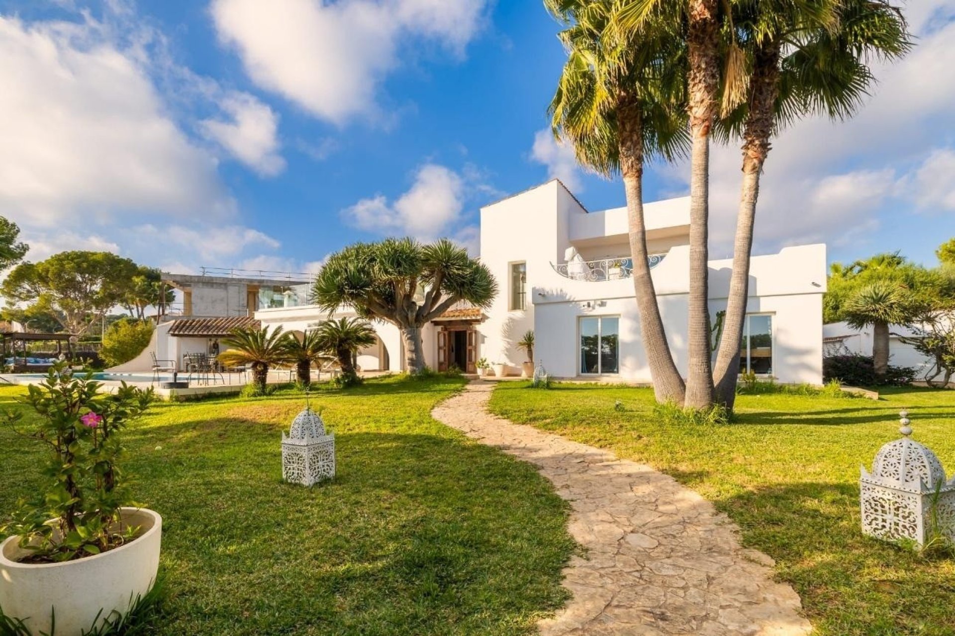 Reventa - Villa -
Calviá - Mallorca