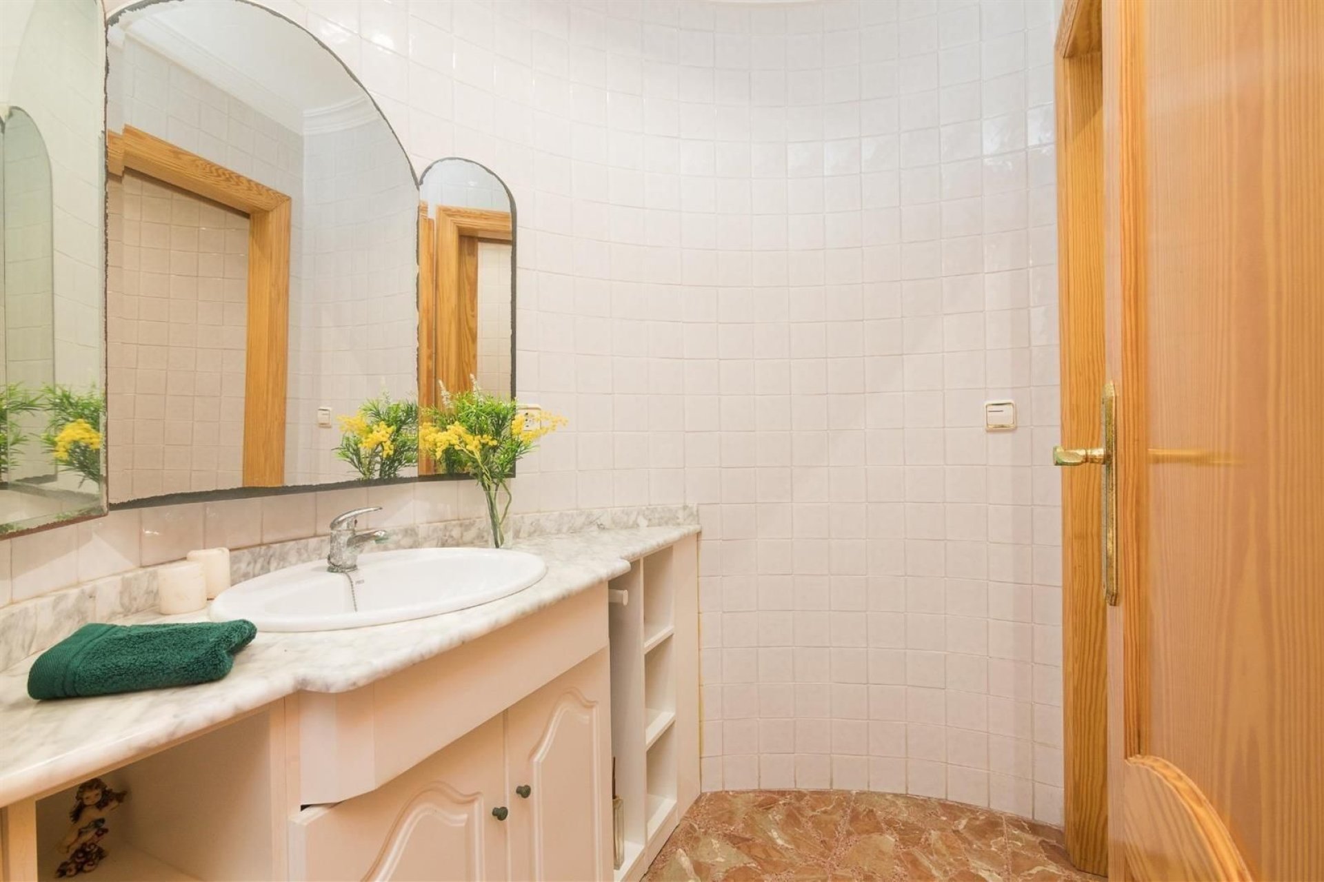 Reventa - Villa -
Elche - Corte Ingles