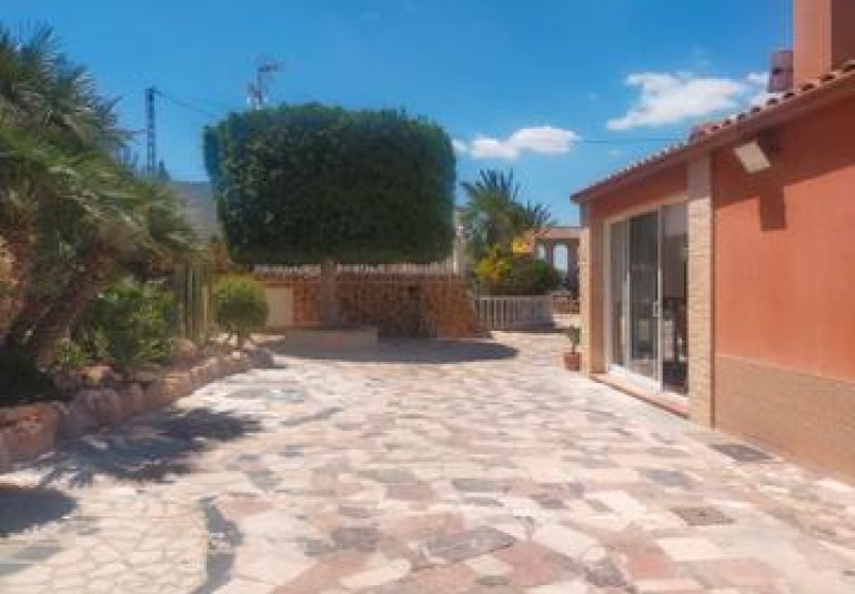 Reventa - Villa -
Elche