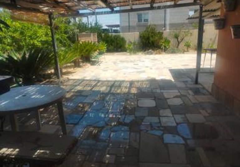 Reventa - Villa -
Elche