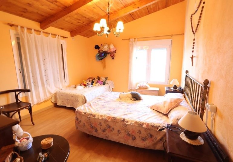 Reventa - Villa -
Fortuna - La garapacha