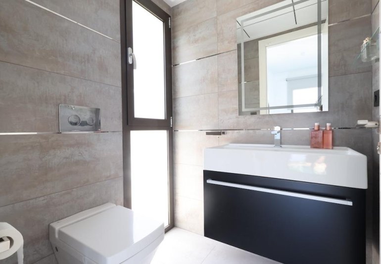 Reventa - Villa -
Jávea - Monte Olimpo