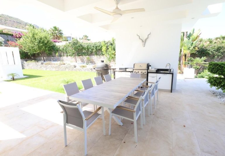 Reventa - Villa -
Jávea - Monte Olimpo