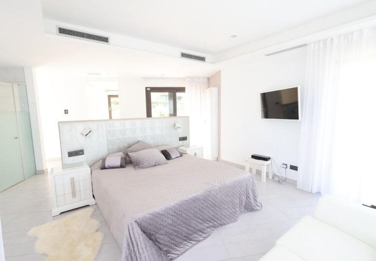 Reventa - Villa -
Jávea - Monte Olimpo