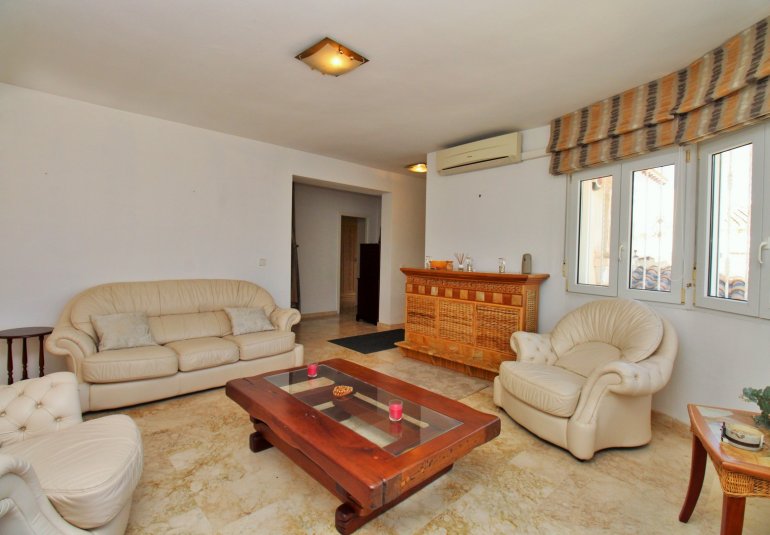 Reventa - Villa -
Las Ramblas