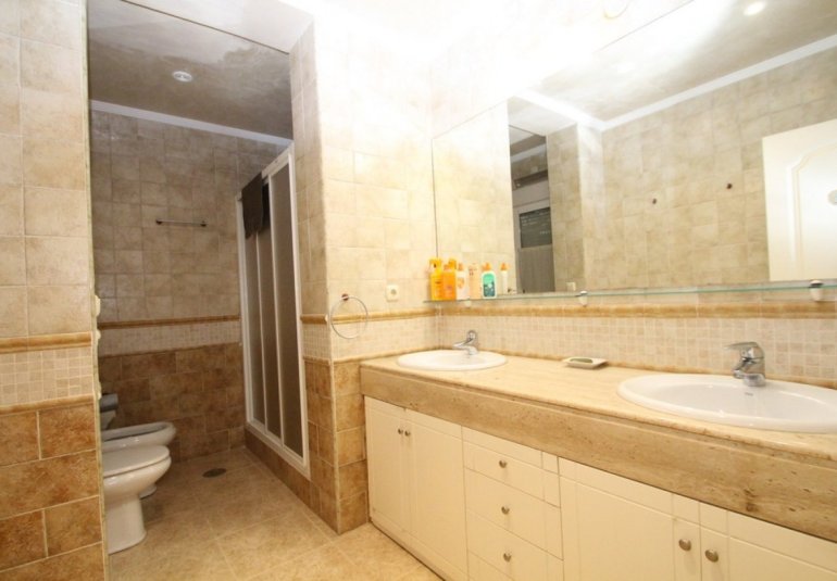 Reventa - Villa -
Orihuela Costa - Cabo Roig