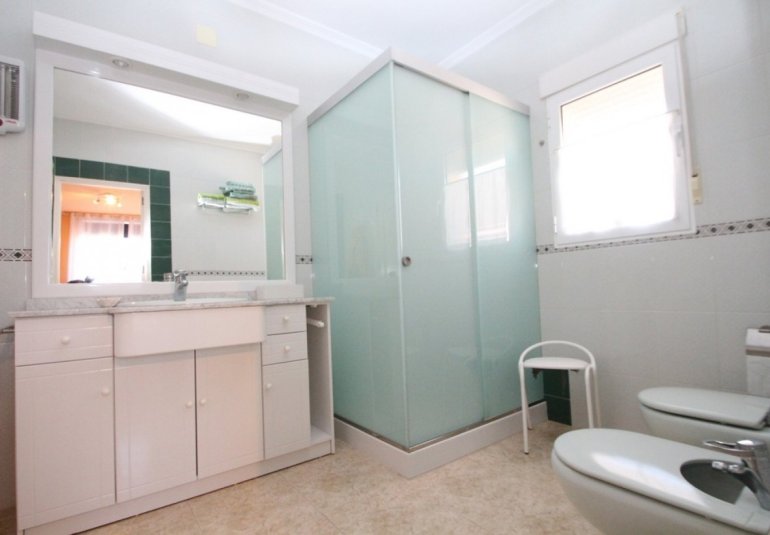 Reventa - Villa -
Orihuela Costa - Cabo Roig