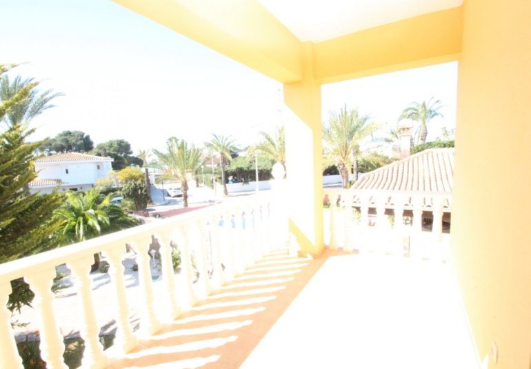 Reventa - Villa -
Orihuela Costa - Cabo Roig