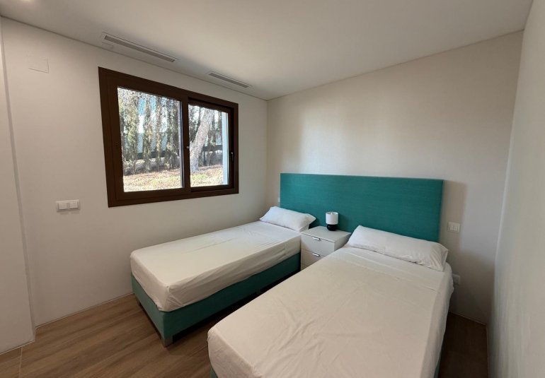 Reventa - Villa -
Orihuela Costa - Las Colinas Golf