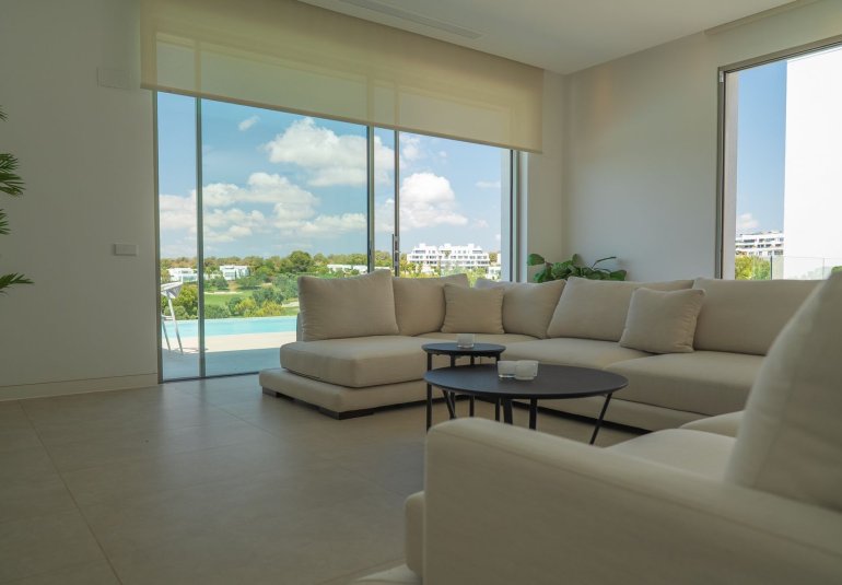 Reventa - Villa -
Orihuela Costa - Las Colinas Golf