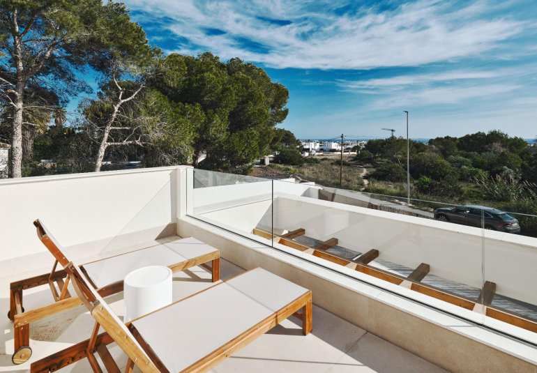 Reventa - Villa -
Orihuela Costa - Lomas de Don Juan