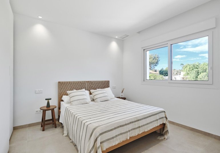 Reventa - Villa -
Orihuela Costa - Lomas de Don Juan