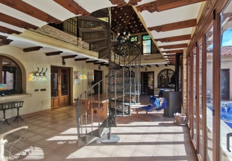 Reventa - Villa -
Orihuela Costa - Orihuela