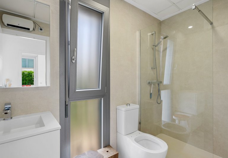 Reventa - Villa -
Orihuela Costa - Vistabella Golf