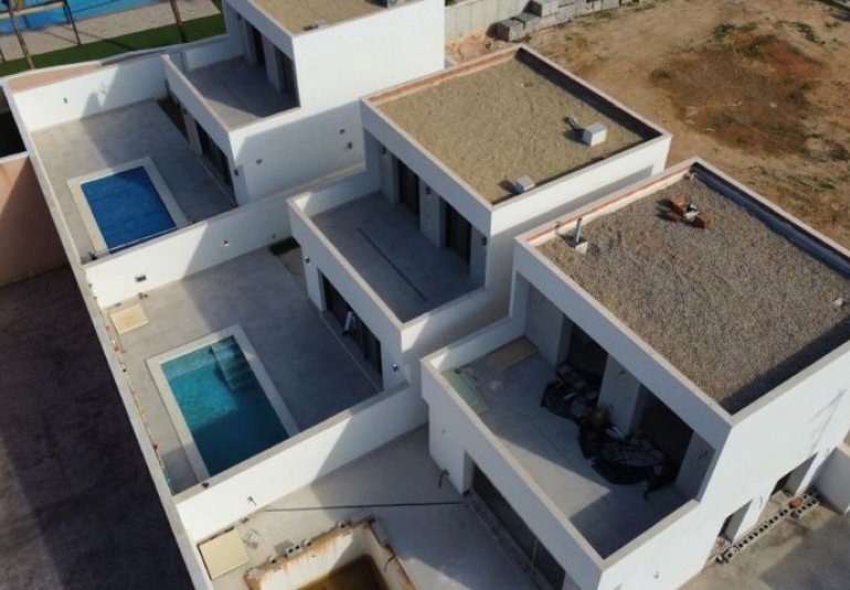 Reventa - Villa -
Orihuela Costa