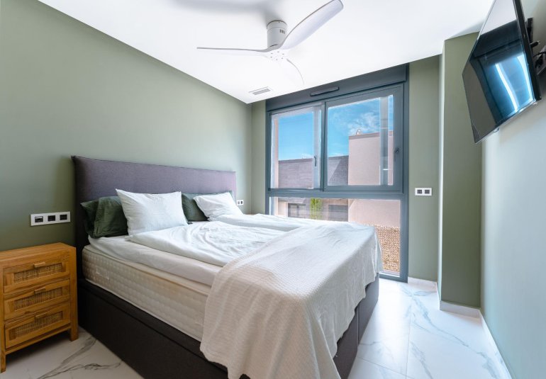 Reventa - Villa -
San Miguel de Salinas - Bellavista