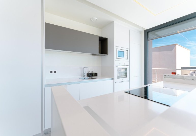 Reventa - Villa -
San Miguel de Salinas - Bellavista