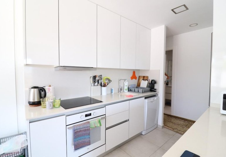 Reventa - Villa -
San Miguel de Salinas - Urbanizaciones