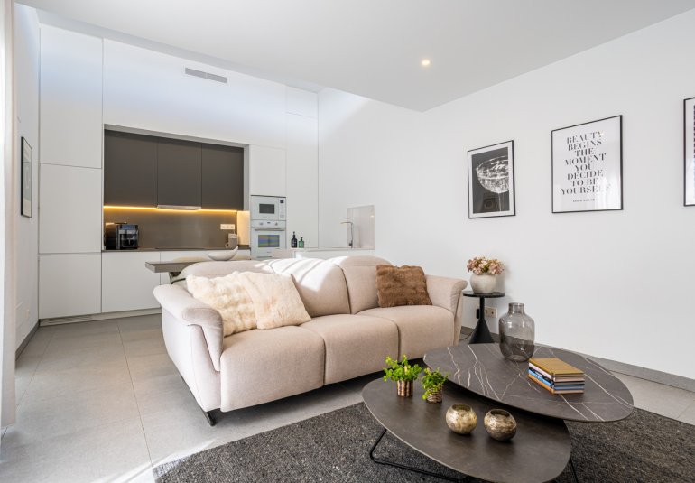 Reventa - Villa -
Torre Pacheco - Roldán