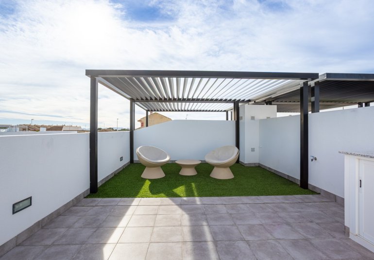 Reventa - Villa -
Torre Pacheco - Roldán