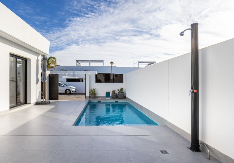 Reventa - Villa -
Torre Pacheco - Roldán