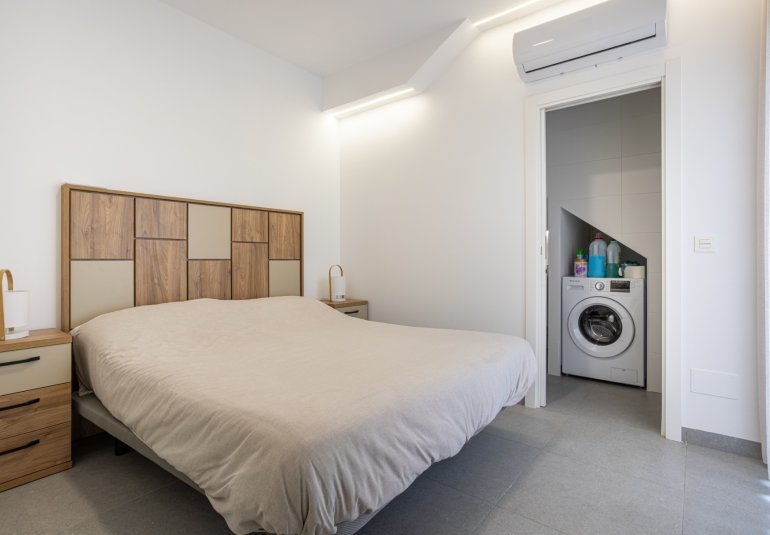 Reventa - Villa -
Torre Pacheco - Roldán