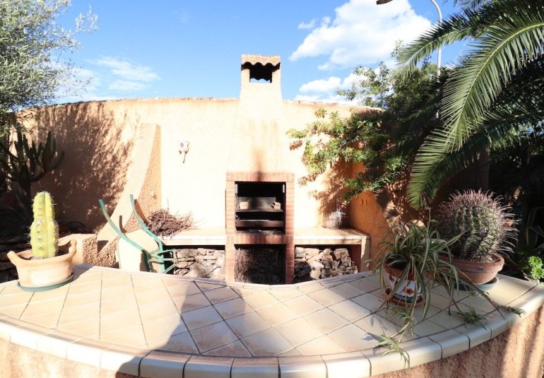 Reventa - Villa -
Torrevieja - El Chaparral