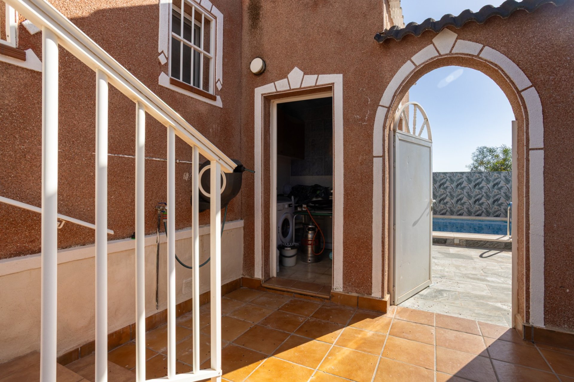 Reventa - Villa -
Torrevieja - Urbanización San Luis