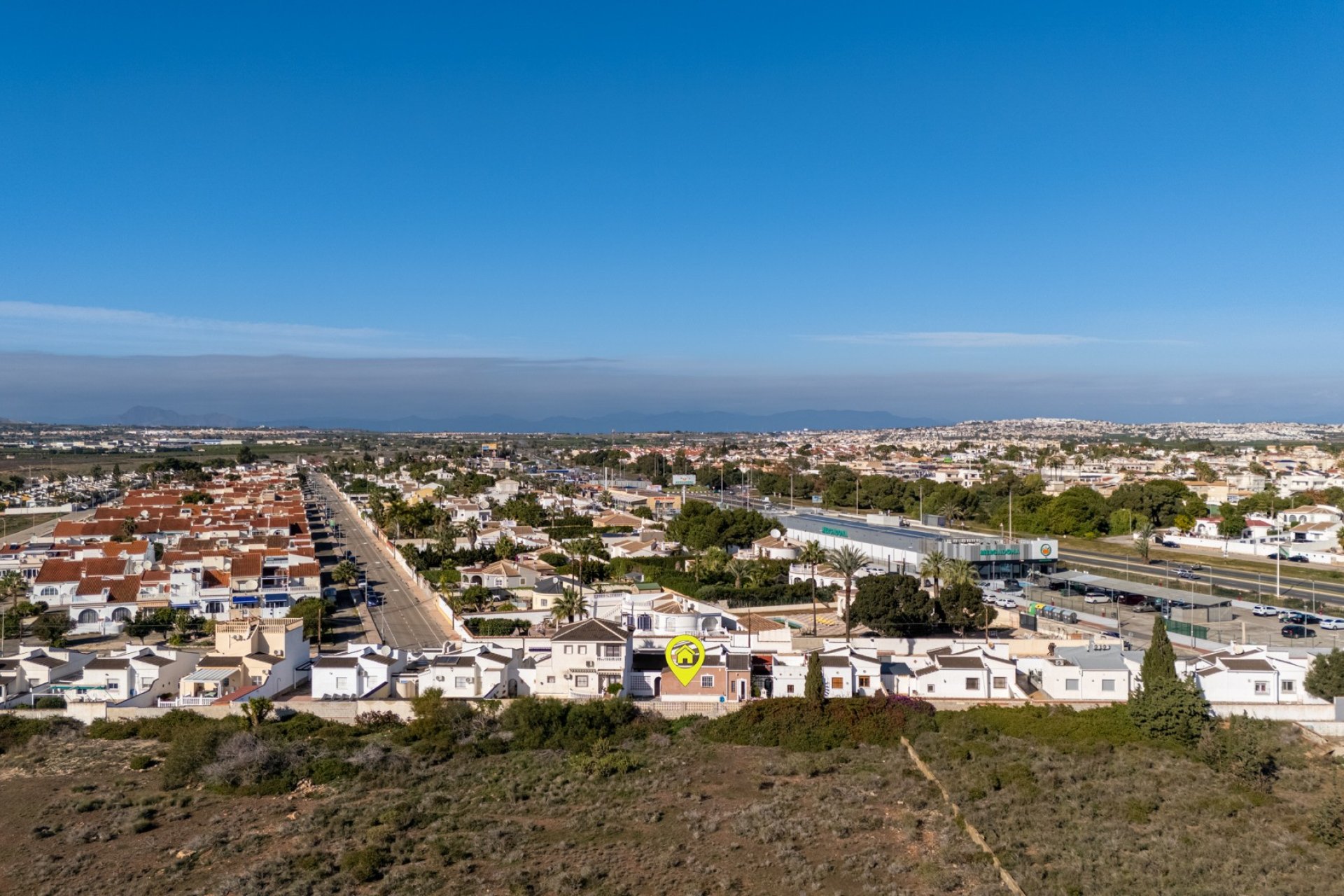 Reventa - Villa -
Torrevieja - Urbanización San Luis