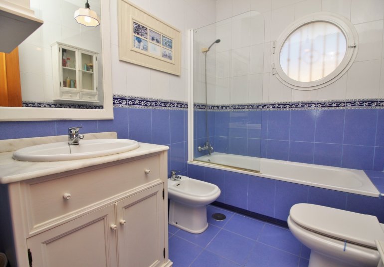 Revente - Apartment -
Cabo Roig