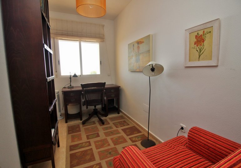 Revente - Apartment -
Cabo Roig