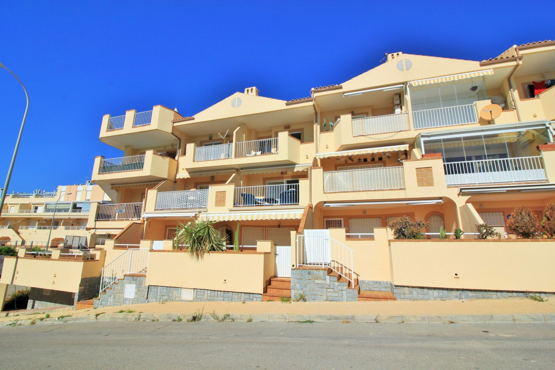 Revente - Apartment -
Cabo Roig
