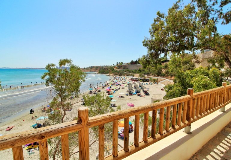 Revente - Apartment -
Cabo Roig