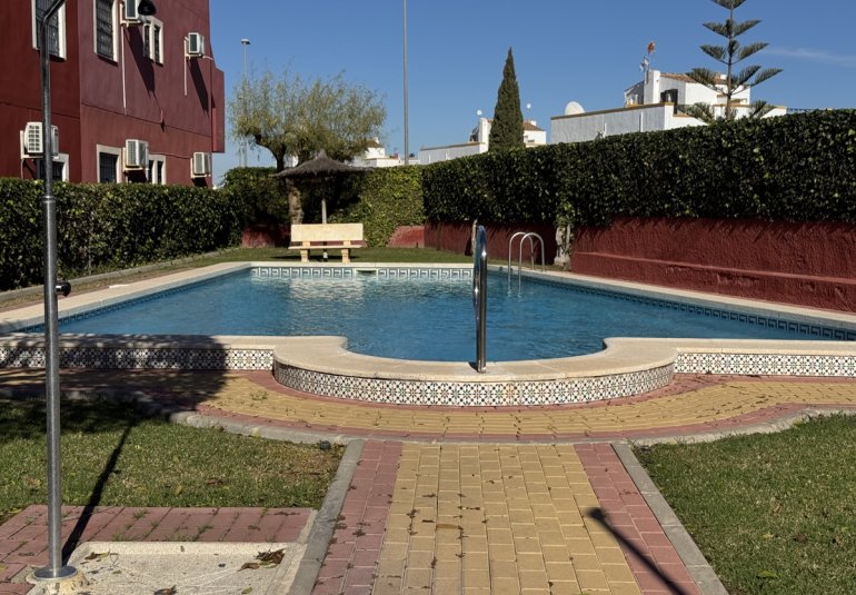 Revente - Apartment -
Los Altos