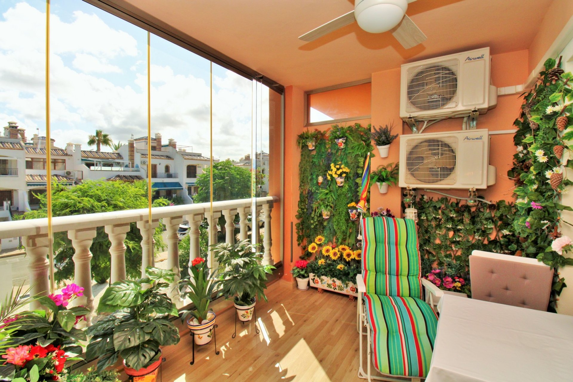 Revente - Apartment -
Villamartin - PAU 8