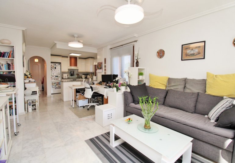 Revente - Apartment -
Villamartin - PAU 8