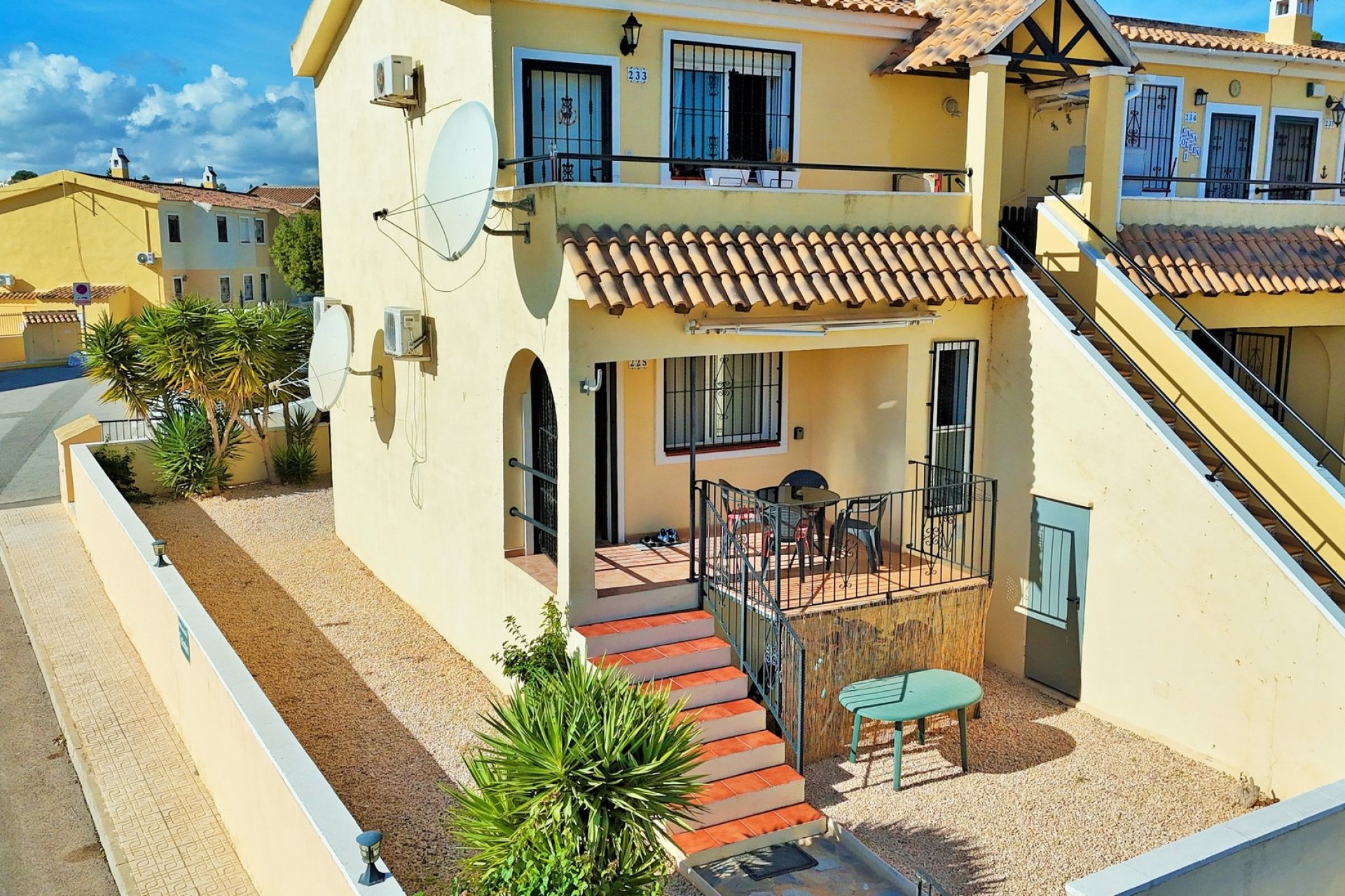 Revente - Apartment -
Villamartin