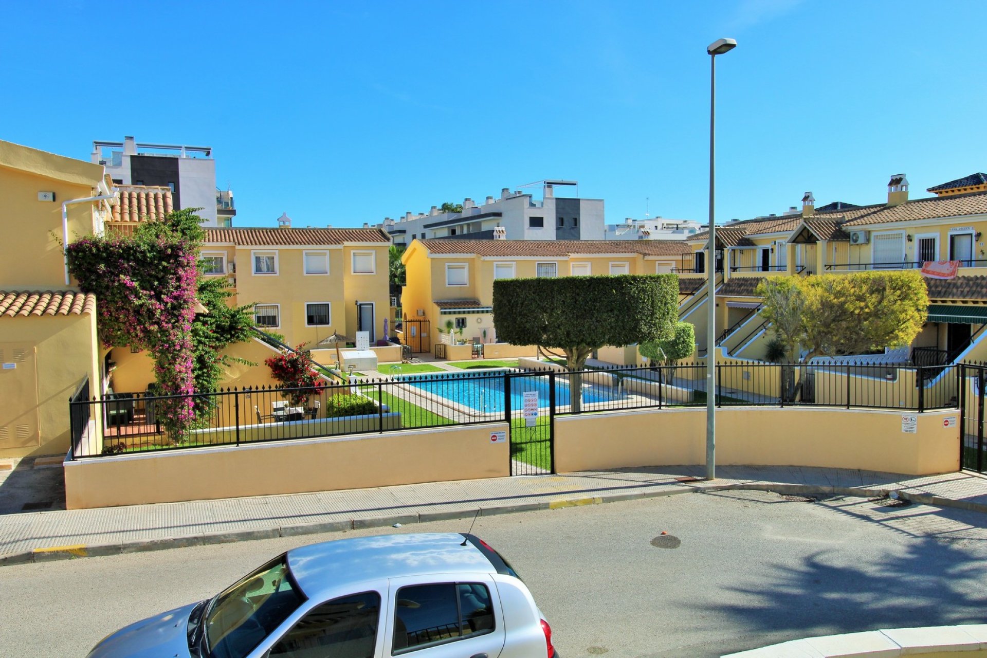 Revente - Apartment -
Villamartin