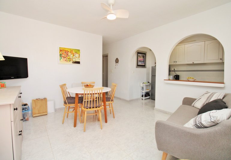 Revente - Apartment -
Villamartin