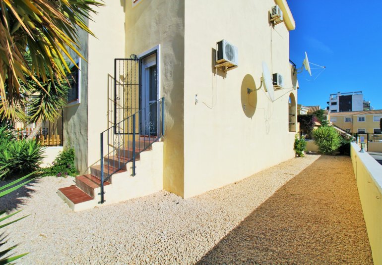 Revente - Apartment -
Villamartin