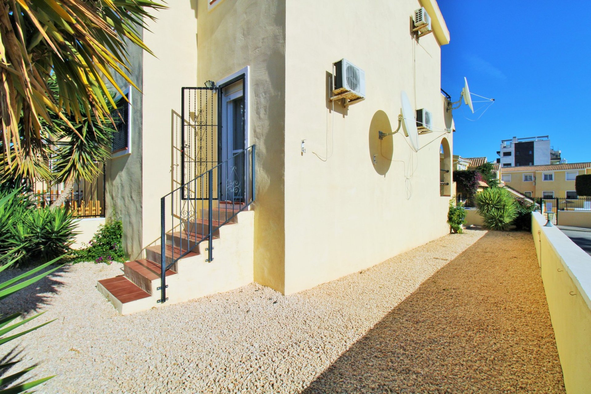 Revente - Apartment -
Villamartin