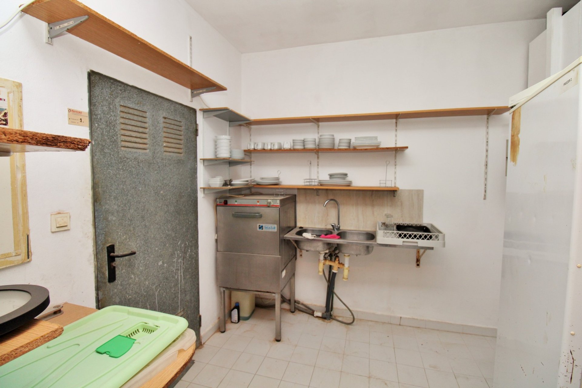 Revente - Commercial -
Villamartin