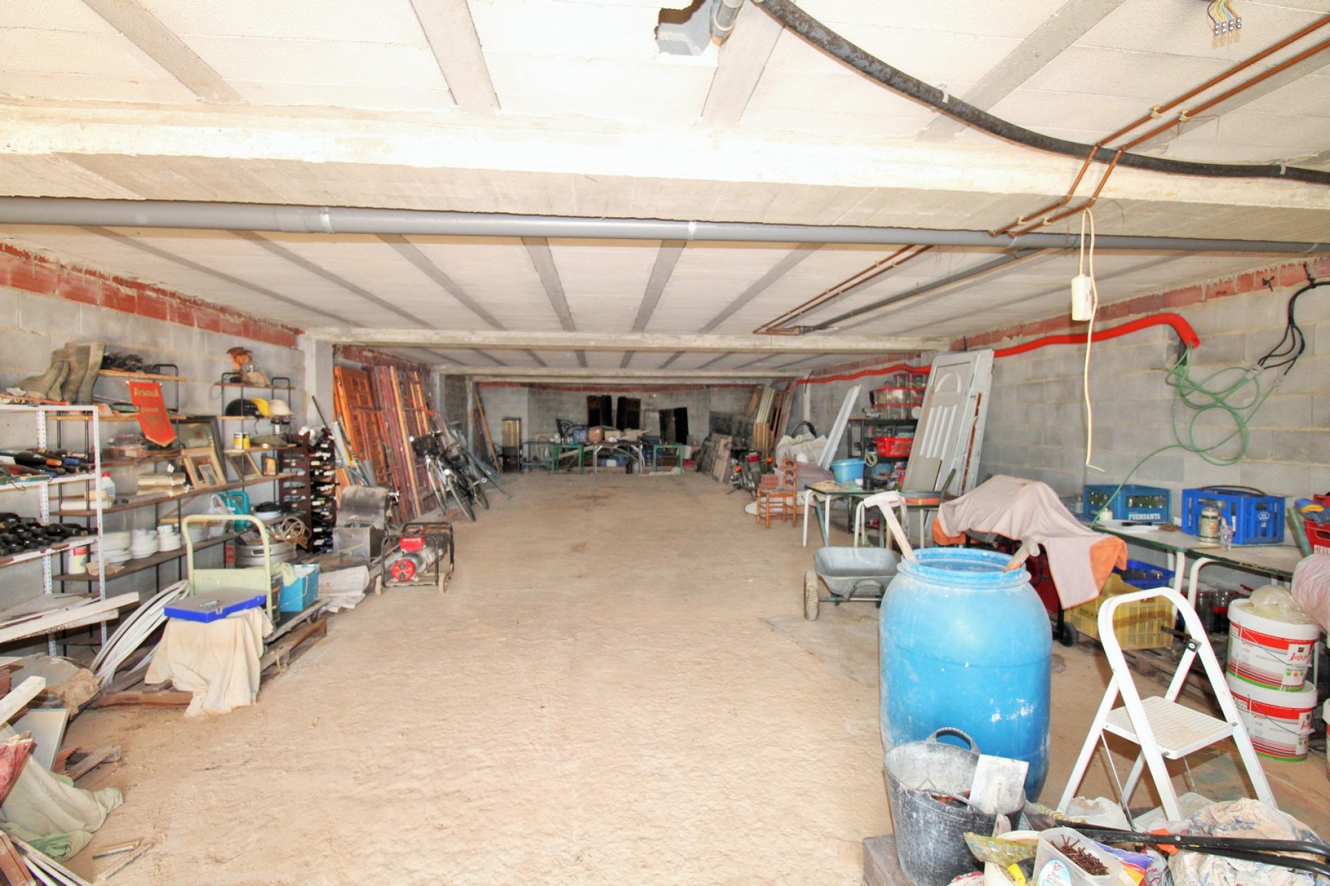 Revente - Commercial -
Villamartin