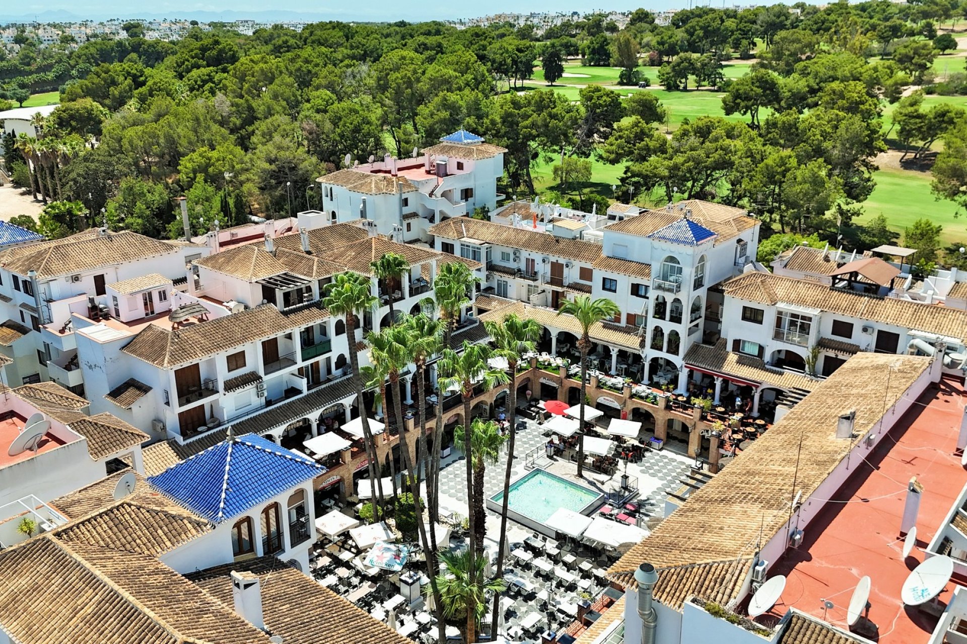 Revente - Commercial -
Villamartin