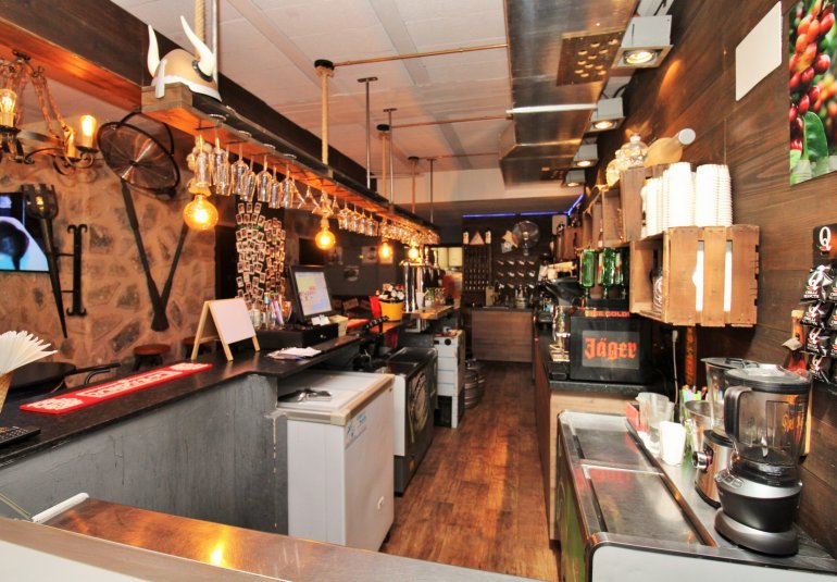 Revente - Commercial -
Villamartin