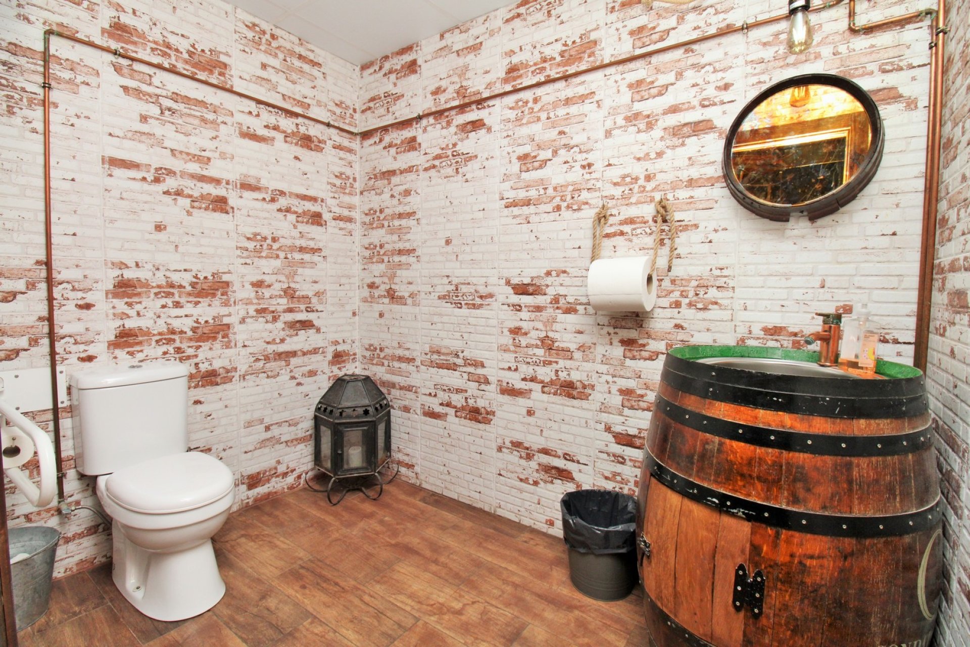 Revente - Commercial -
Villamartin