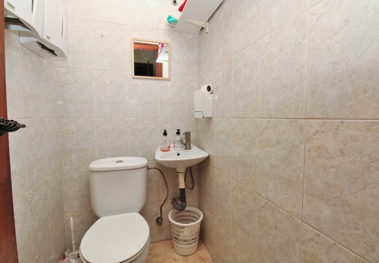 Revente - Commercial -
Villamartin